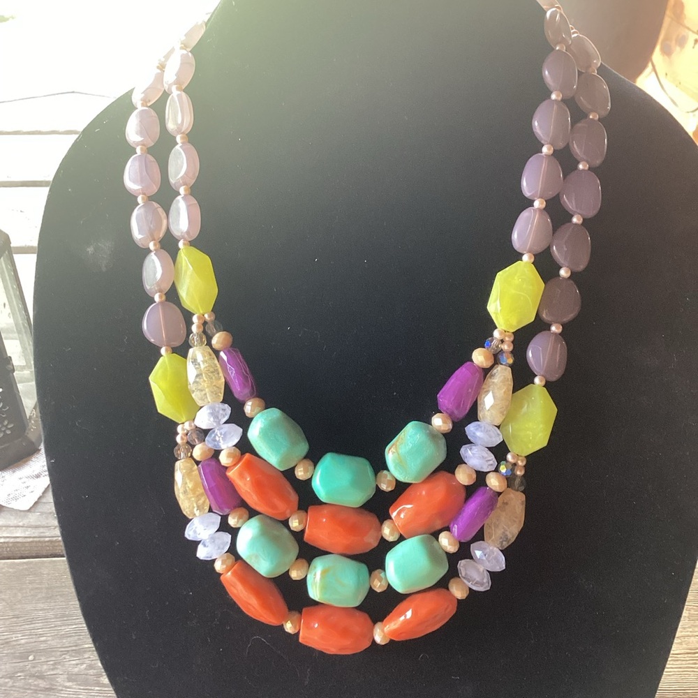 Premier Designs Spring Break necklace with gorgeous stones